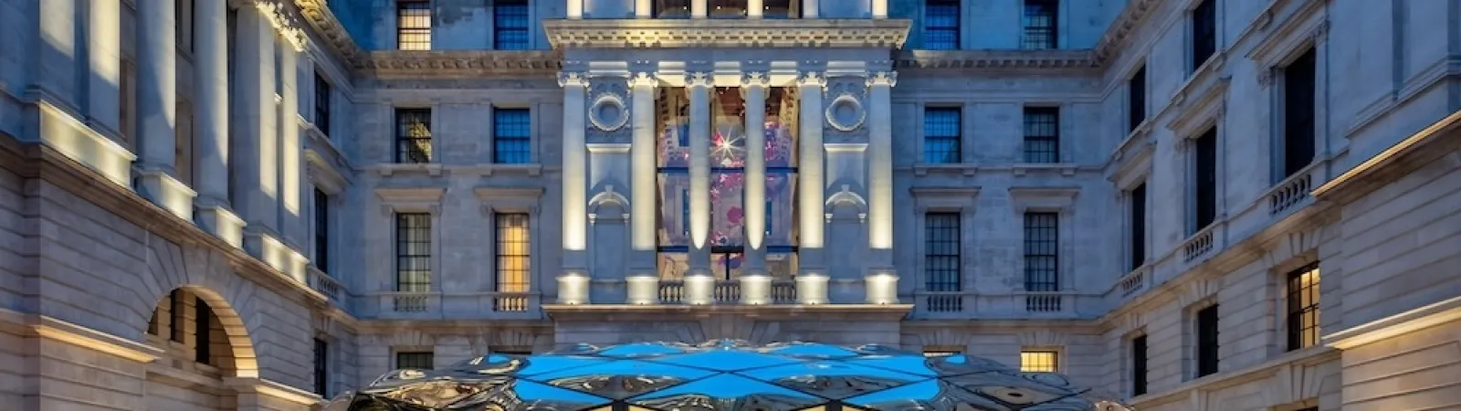 Grand Courtyard Pavilio at the OWO (© Kyungsub Shin Studio).