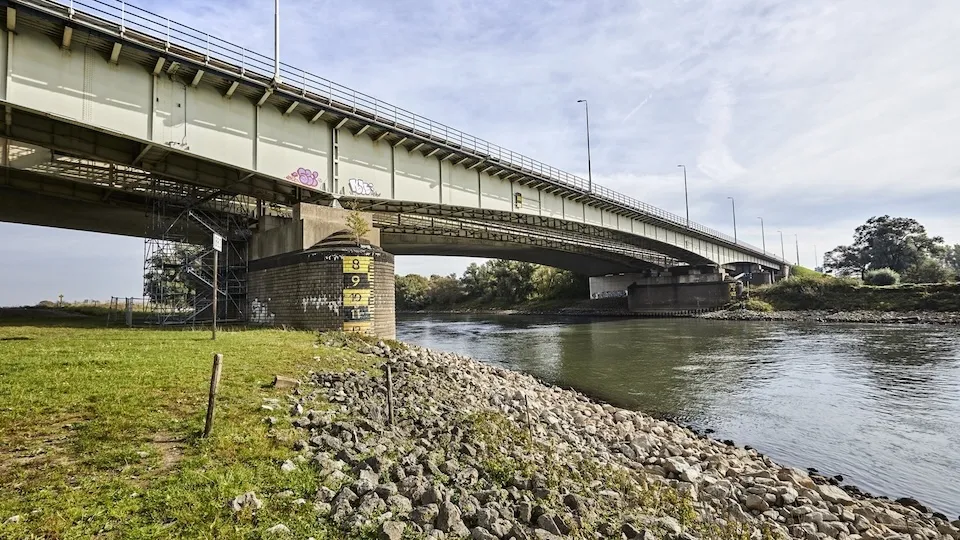 IJsselbruggen A12