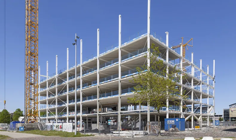 LAB42: Een inspirerend, flexibel gebouw voor de Universiteit van Amsterdam