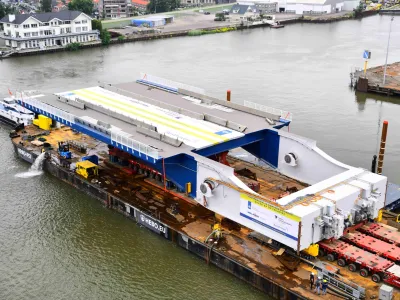 Load-out val Haringvlietbrug